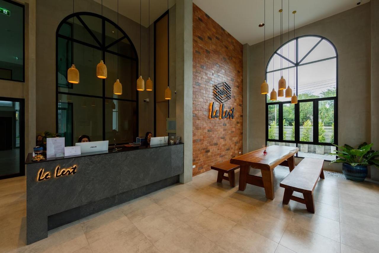 Le Lert Hotel Ratchaburi Экстерьер фото