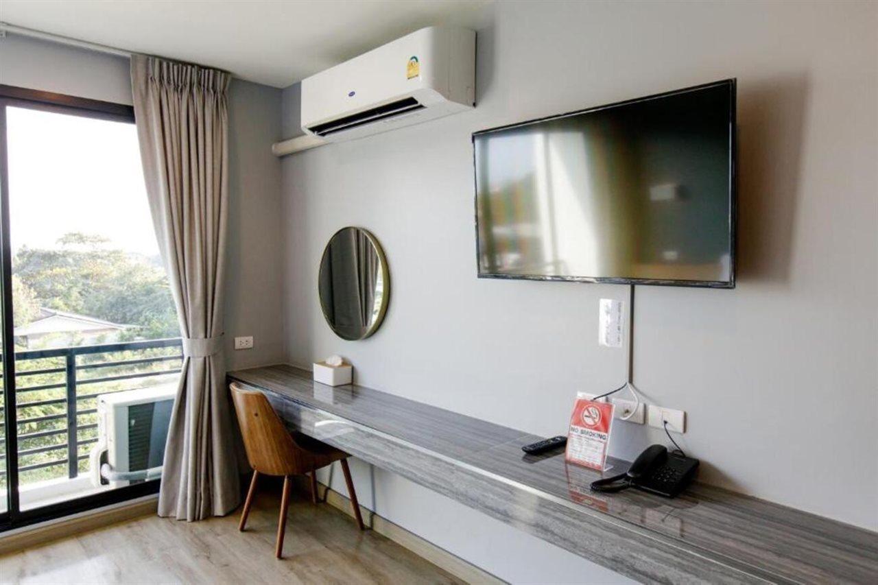 Le Lert Hotel Ratchaburi Экстерьер фото